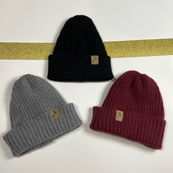 Unisex One-size Beanies Sky Blue - Picture 2 of 9